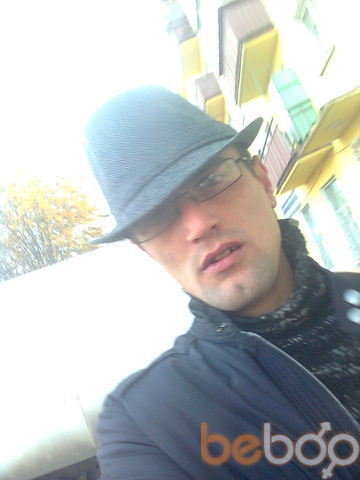  ,   Otto, 42 ,   