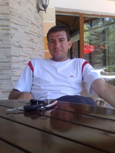  ,   Zaz2279, 46 ,   