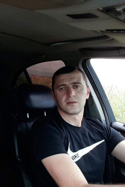  ,   Gio, 35 ,   ,   