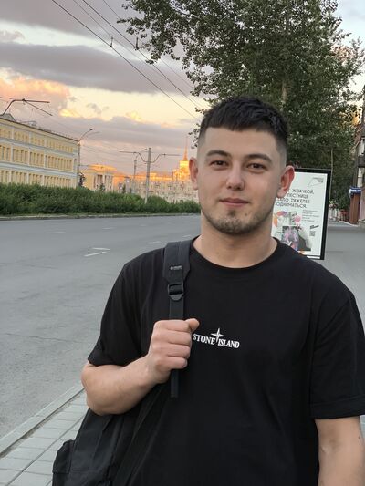  ,   Kamil, 24 ,   ,   