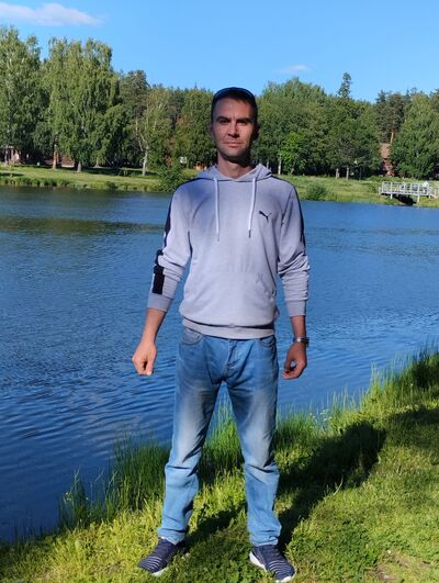  ,   Pavel, 42 ,   ,   