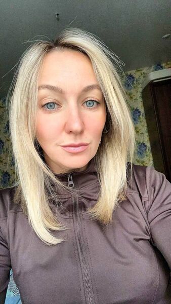  ,   Nina, 28 ,   ,   