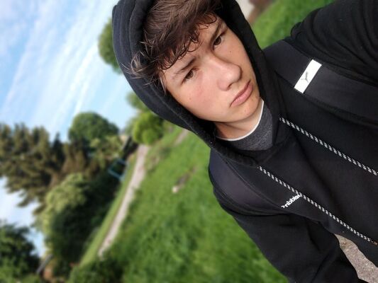  Trutnov,   , 19 ,   ,   