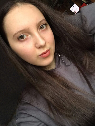  Roseau,   Eveline, 24 ,  