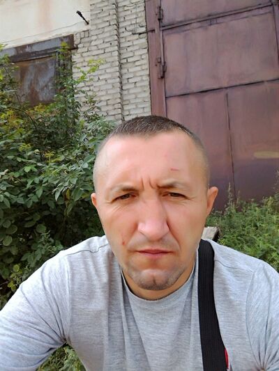  ,   Vova, 47 ,   