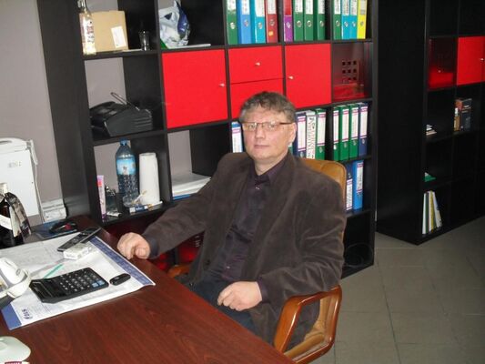  ,   Mario, 61 ,   ,   , c 