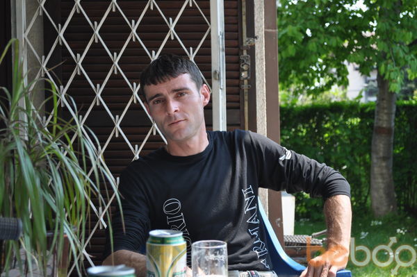  ,   Vasko, 46 ,   