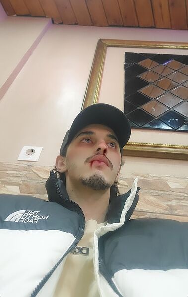  ,   SALAH, 24 ,   ,   , c , 