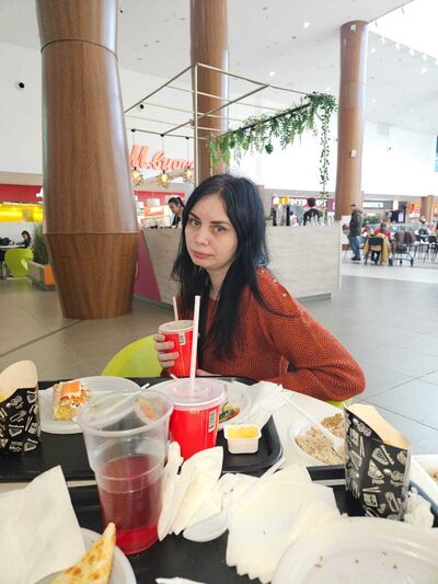  ,   Katerina, 38 ,   c 