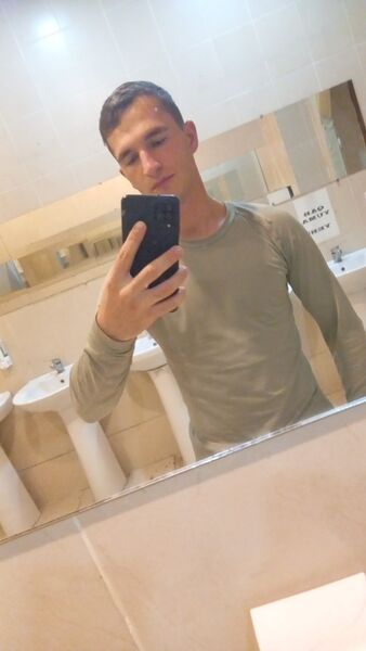  ,   Emil, 26 ,   ,   