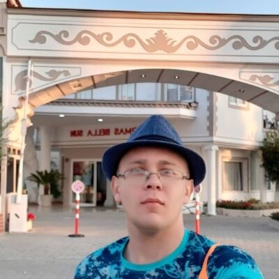  ,   Zhenya, 31 ,   ,   , c 