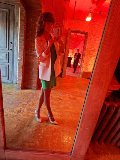  ,   Irina, 35 ,   ,   , c , 