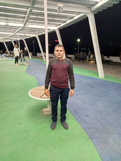  ,   Andrey, 39 ,   c 