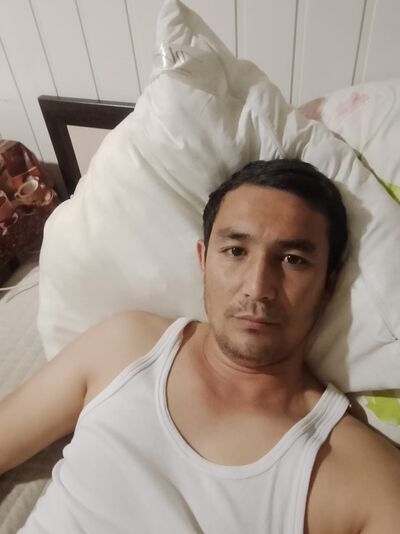  ,   Muzrobjon, 33 ,   ,   