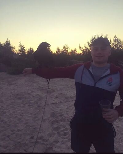  ,   Anton, 27 ,   ,   