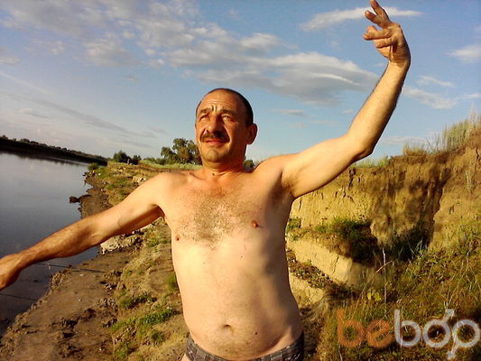  ,   Jean jean, 63 ,   