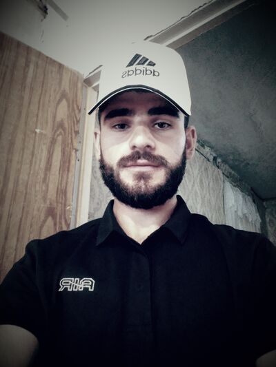  ,   Vahe, 21 ,  