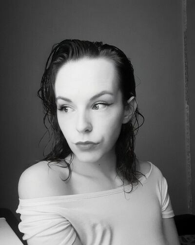  ,   Nadezhda, 27 ,   