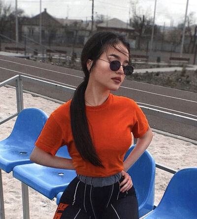  ,   Lena, 23 ,   ,   , c , 