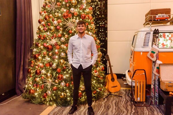  ,   Daniel, 24 ,   ,   , c 