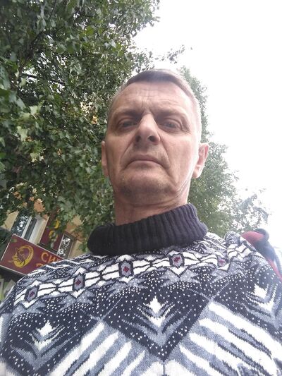  ,   Viktor, 51 ,   ,   , c 