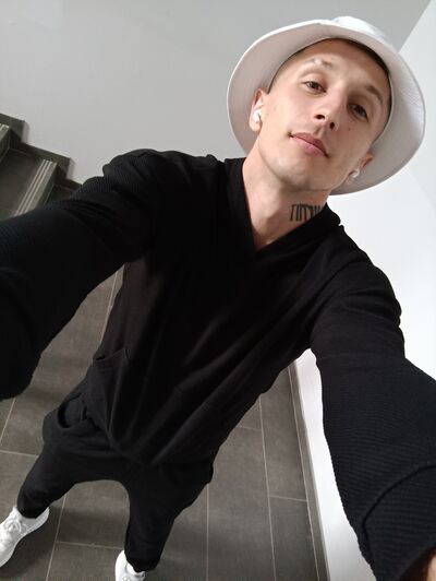  ,   Obnimit, 30 ,   ,   