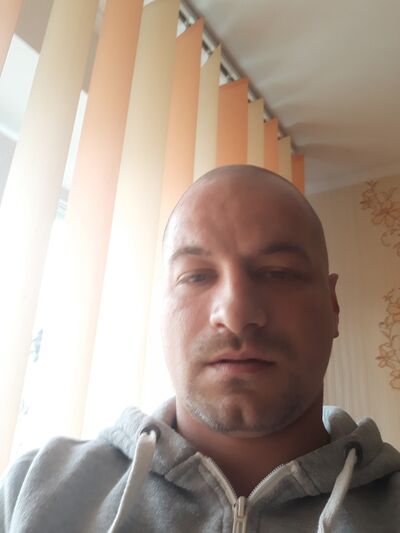  -,   Nikolas, 36 ,   