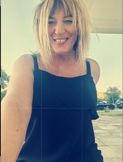  ,   Marina, 52 ,   ,   