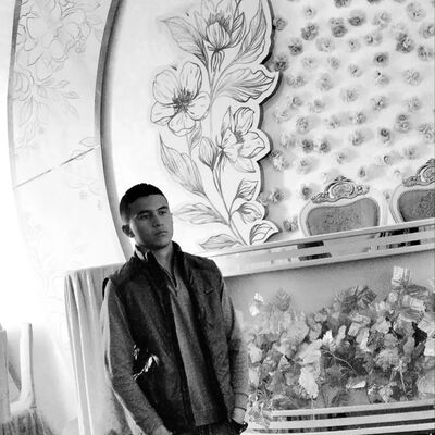  ,   Nodirjon, 21 ,   ,   