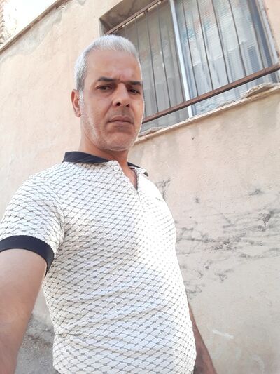  ,   Mohammadreza, 42 ,   ,   , c 
