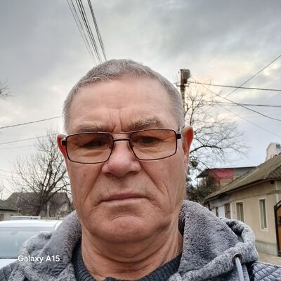  ,   Mihail, 62 ,     , c 
