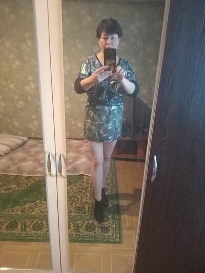  ,   Elena, 46 ,  