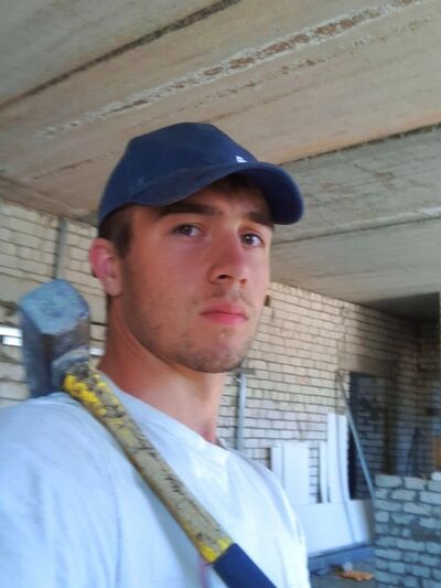  ,   Ignat, 28 ,   