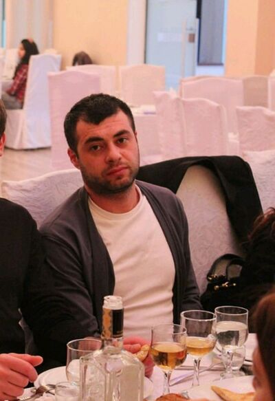  ,   Yanis, 43 ,   ,   , c 