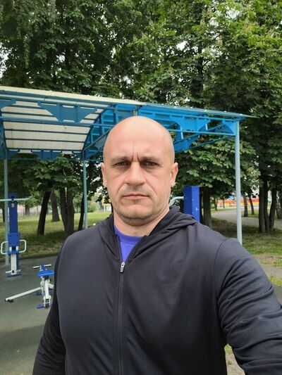  ,   Sergei, 44 ,     , c 