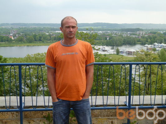  ,   Sergej, 49 ,   