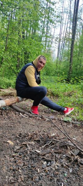  ,   Rinat, 37 ,   ,   , c , 