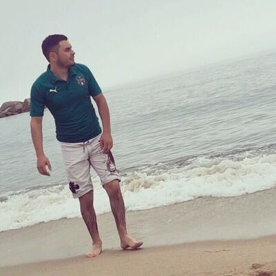  ,   Artur, 31 ,   ,   