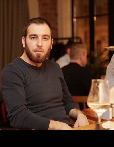  -,   Zelim, 35 ,   ,   , c 
