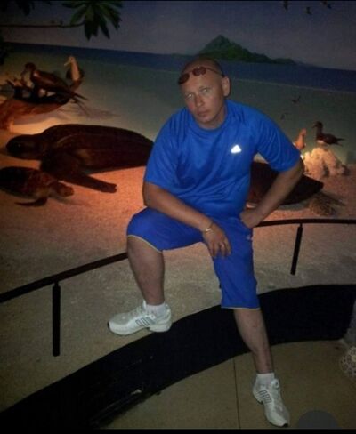  ,   Andzej, 42 ,   ,   