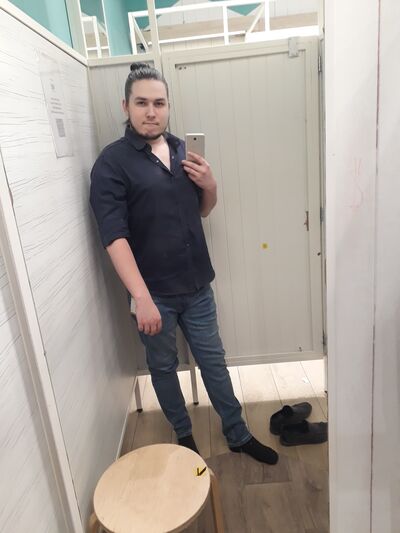  ,   Motomoto, 33 ,   ,   