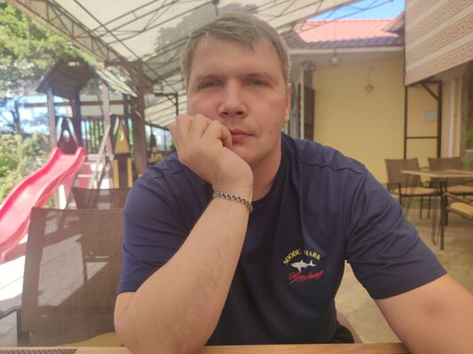  ,   Roman, 30 ,     