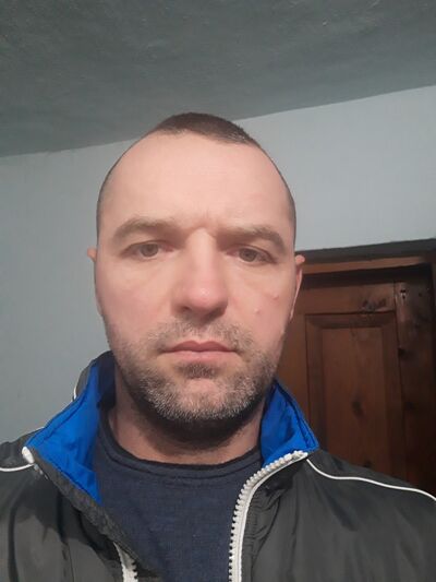  ,   Sergei, 48 ,   ,   , c 