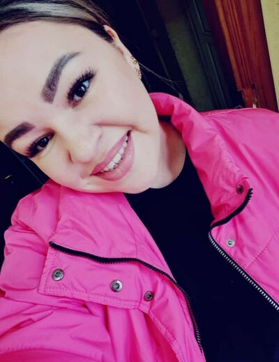  ,   Apollinaria, 26 ,   ,   