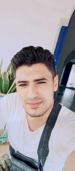  ,   Marwen, 32 ,   ,   