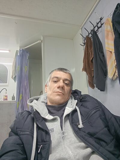  --,   , 48 ,     , c 