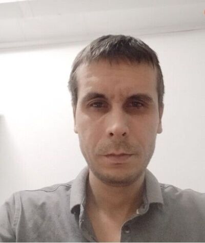  ,   Romeo, 37 ,   ,   