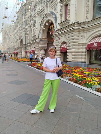  ,   Oksana, 47 ,  