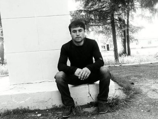  ,   Parviz, 33 ,   