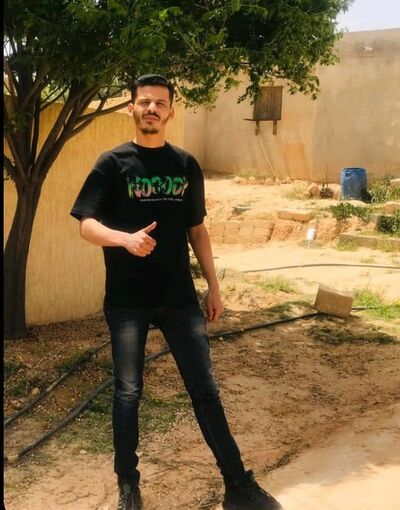  ,   Sanad, 28 ,   ,   